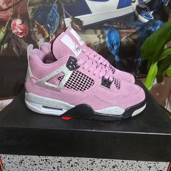 Jordan Air Jordan 4 “Orchid” - Picture 1 of 7